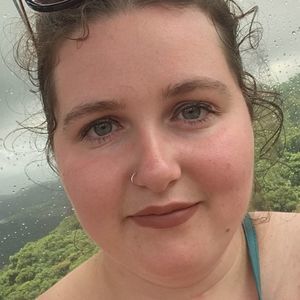 Meet your Posher, Sierra-maria